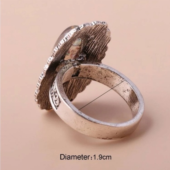 Vintage Antique Style Silver and Earthtones Stone Ring - Picture 4 of 5